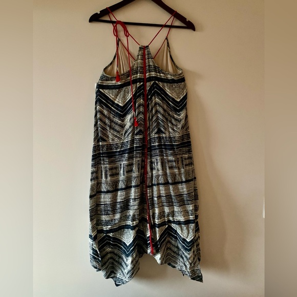 🏝️ Akemi + Kin by Anthropologie Dress - Picture 2 of 7